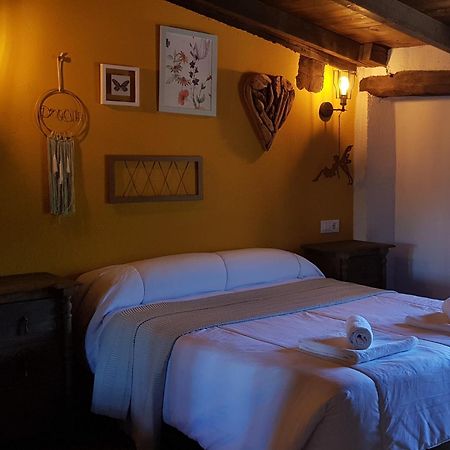 Hotel Juderia Valle Del Jerte Cabezuela Del Valle Oda fotoğraf